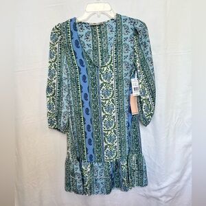 NWT Black Tape Dress 👗 size XS Green, blue and white Pattern
